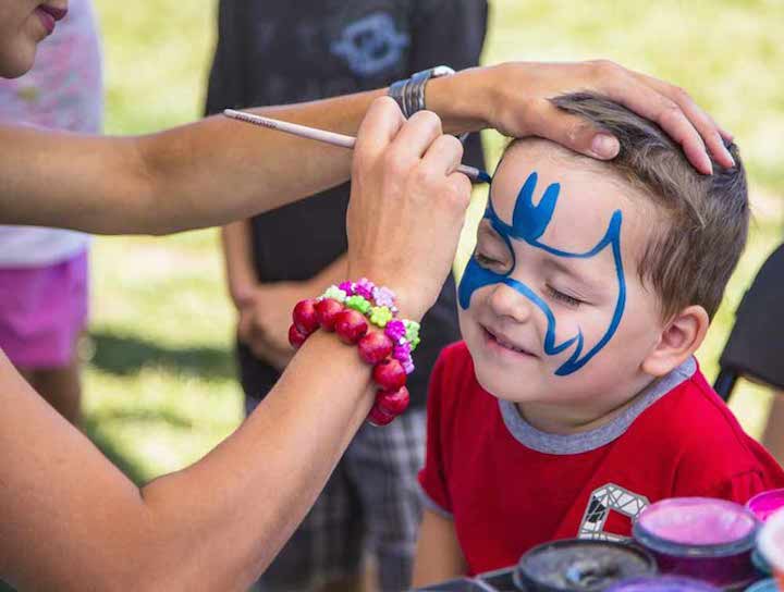 Face painter for birthday